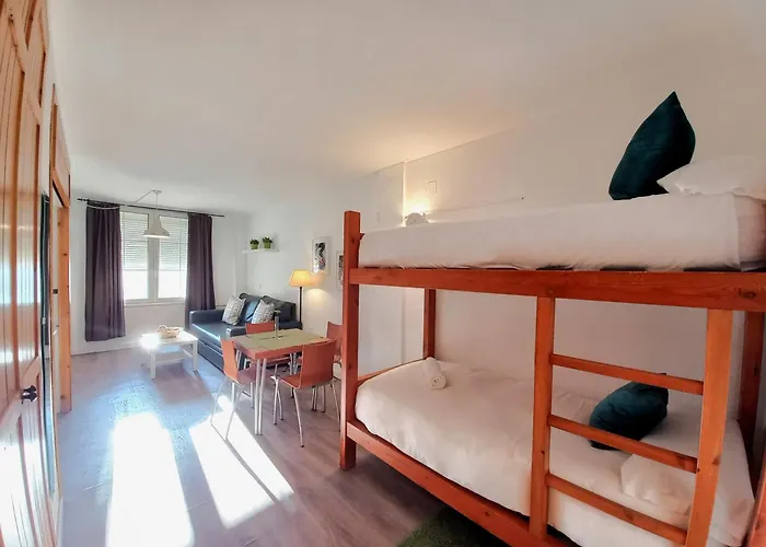 Bed And Snow Ski Zona Media